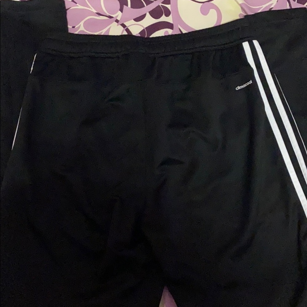 ADIDAS Jogger - Picture 3 of 10